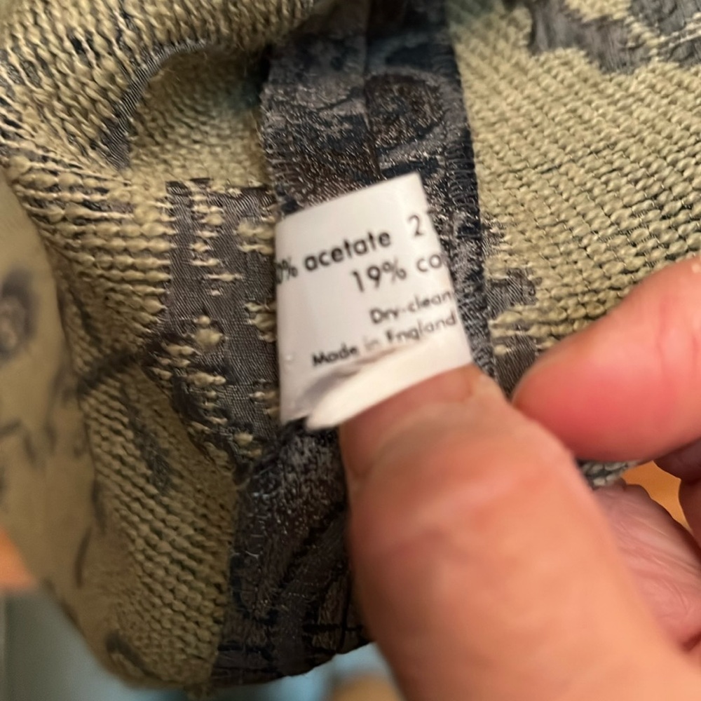 Eskandar Jacket - image 8